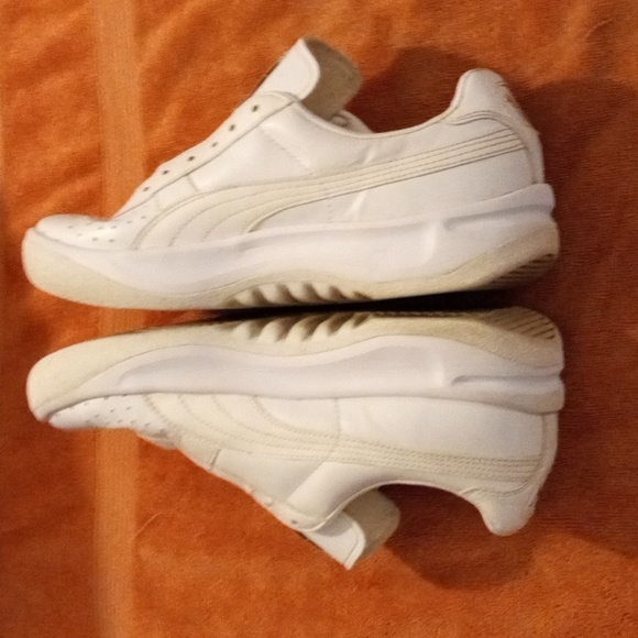 PUMA. - Picture 3 of 5